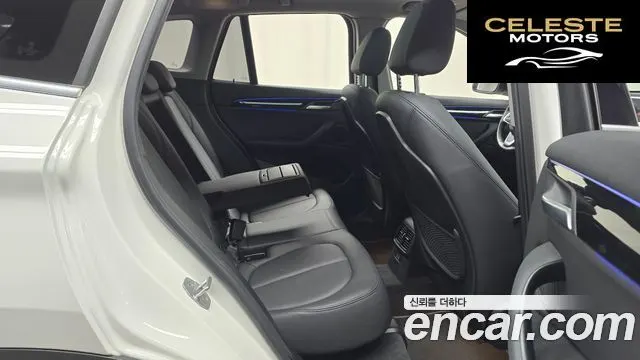 BMW X1 (F48) xDrive 20i xLine 2022 — photo 12 sur 20