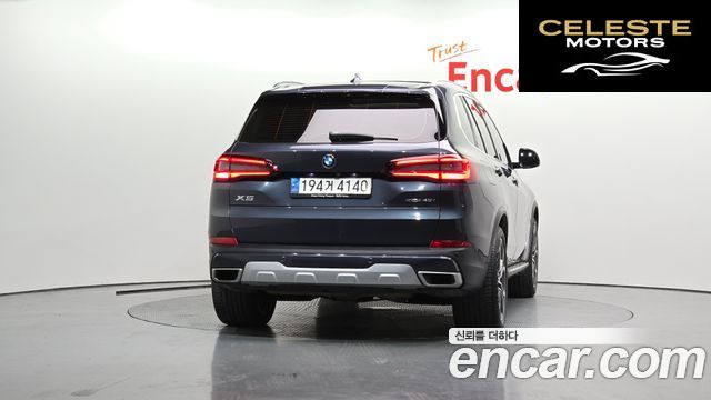 BMW X5 (G05) xDrive 40i xLine 2021 — photo 4 sur 20