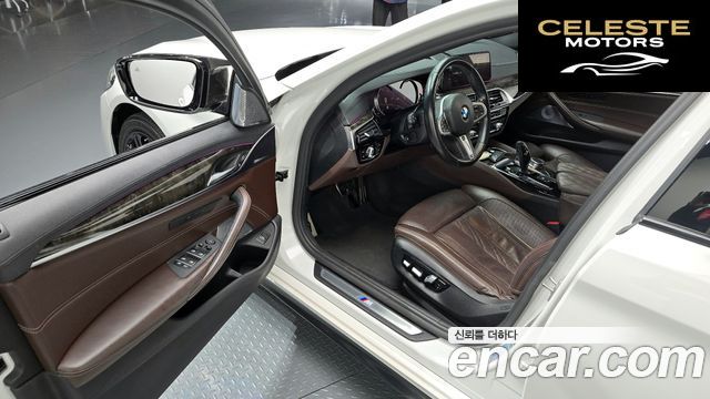 BMW Série 5 (G30) 540i xDrive M Sport Plus 2018 — photo 10 sur 20
