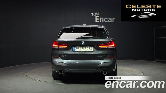 BMW X1 (F48) xDrive 20i M Sport 2021 — photo 4 sur 26