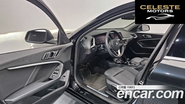 BMW Série 1 (F40) 120i Sport 2023 — photo 10 sur 20