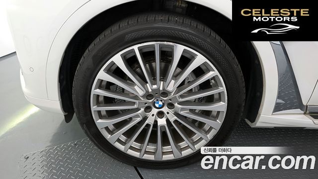 BMW X7 (G07) xDrive 40i Design Pure Excellence 7 places 2021 — photo 5 sur 20