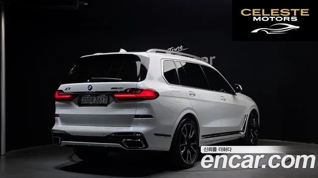 BMW X7 (G07) xDrive 40i M Sport 6 places 2022 — photo 2 sur 20