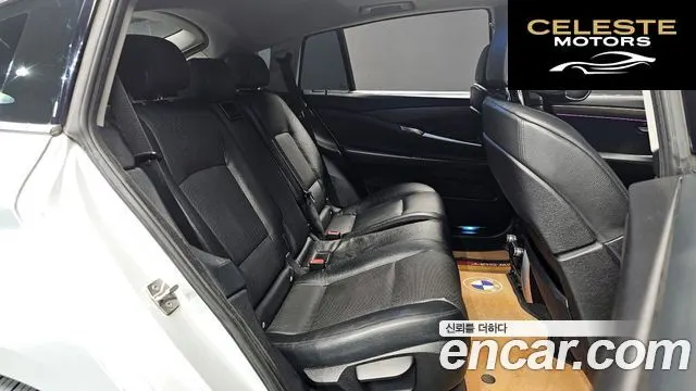 BMW Série 5 GT (F07) GT Exclusive 2010 — photo 12 sur 20