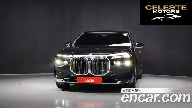 BMW i7 (G70) xDrive 60 Design Pure Excellence 2023 — photo 3 sur 20