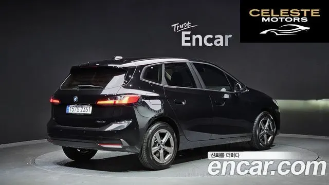 BMW Série 2 Active Tourer (U06) 220i 2025 — photo 2 sur 20