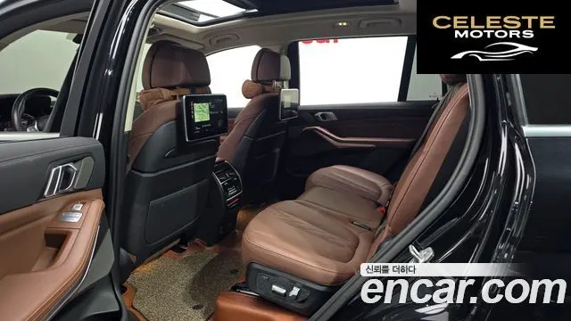 BMW X7 (G07) xDrive 40d Design Pure Excellence 7 places 2022 — photo 12 sur 26