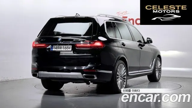 BMW X7 (G07) xDrive 40d Design Pure Excellence 7 places 2022 — photo 2 sur 26