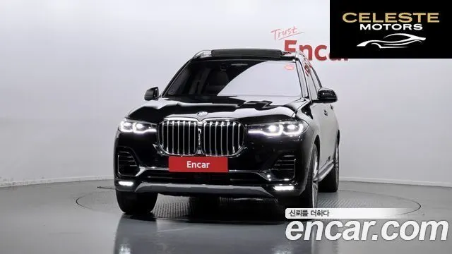 BMW X7 (G07) xDrive 40d Design Pure Excellence 7 places 2022 — photo 3 sur 26