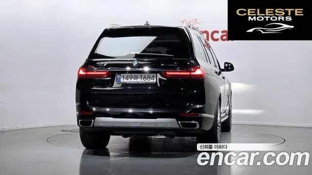 BMW X7 (G07) xDrive 40d Design Pure Excellence 7 places 2022 — photo 4 sur 26