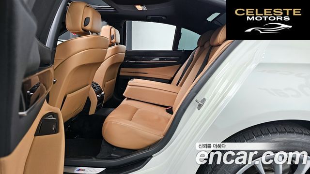 BMW Série 7 (F01) 740i M Sport 2010 — photo 12 sur 20