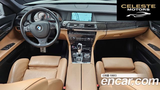 BMW Série 7 (F01) 740i M Sport 2010 — photo 7 sur 20