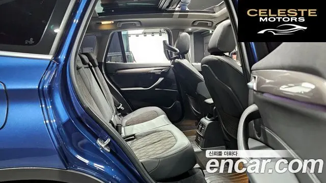 BMW X1 (F48) xDrive 20i xLine 2021 — photo 12 sur 20