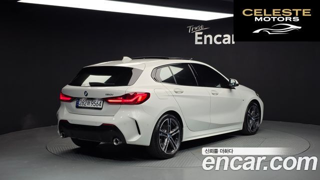 BMW Série 1 (F40) 120i M Sport 2023 — photo 2 sur 26