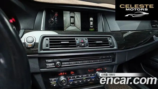 BMW Série 5 (F10) 528i Luxury Plus 2016 — photo 15 sur 20