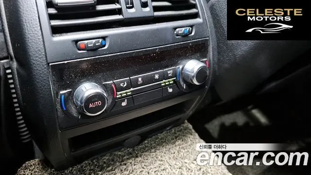 BMW Série 5 (F10) 528i Luxury Plus 2016 — photo 17 sur 20