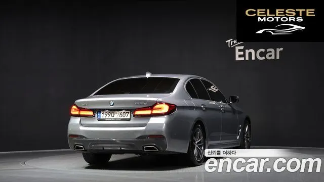BMW Série 5 (G30) 523d xDrive M Sport 2023 — photo 2 sur 20