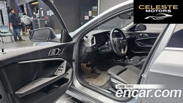 BMW Série 1 (F40) 120i Sport 2023 — photo 11 sur 20
