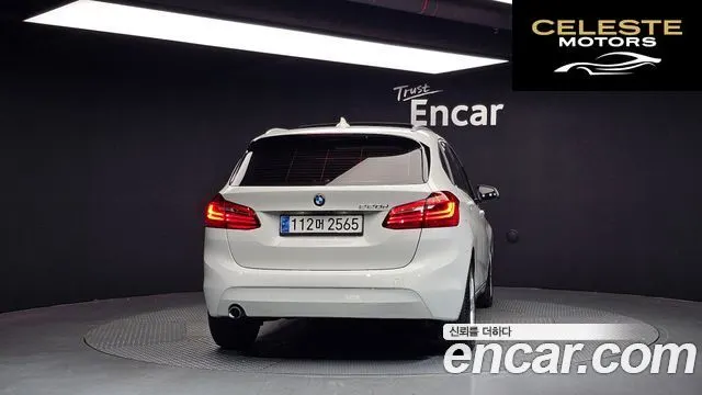 BMW Série 2 Active Tourer (F45) Joy 2016 — photo 4 sur 20