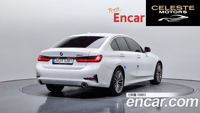BMW Série 3 (G20) 320i Luxury 2021 — photo 2 sur 20