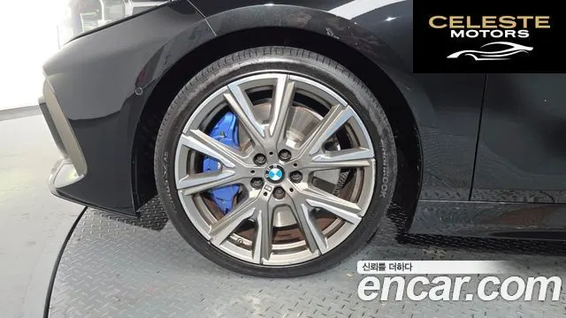 BMW Série 1 (F40) M135i xDrive 2022 — photo 5 sur 20