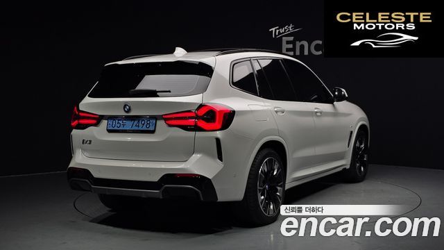 BMW iX3 M Sport 2024 — photo 2 sur 20