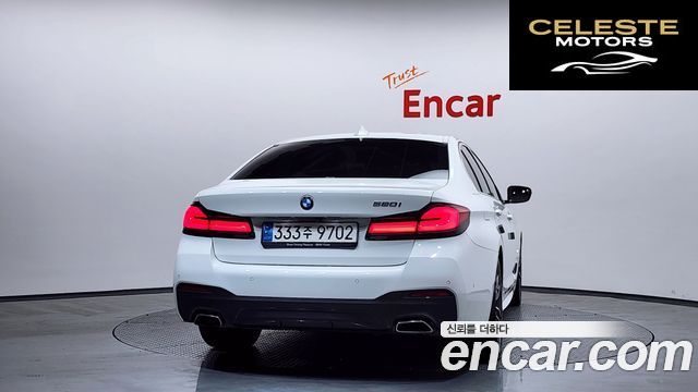 BMW Série 5 (G30) 520i M Sport 2022 — photo 4 sur 20