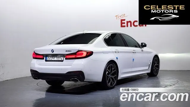 BMW Série 5 (G30) 530i M Sport 2022 — photo 2 sur 20