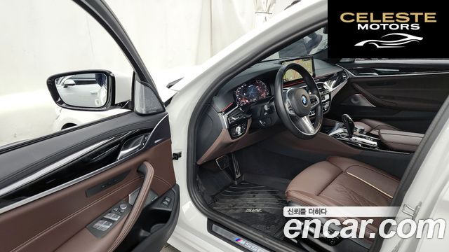 BMW Série 5 (G30) M550i xDrive 2023 — photo 10 sur 20