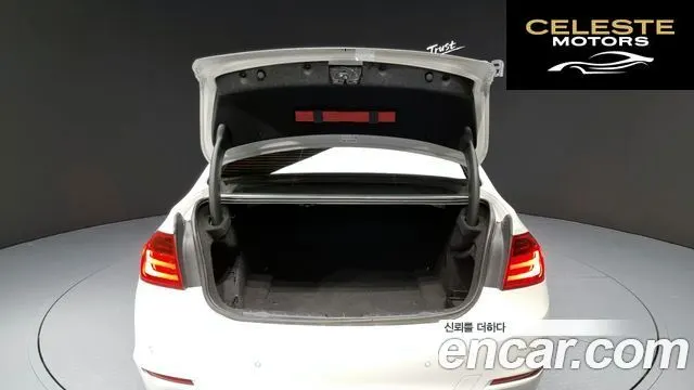 BMW Série 3 (F30) 328i 2013 — photo 20 sur 20