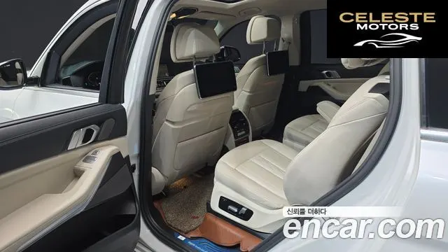 BMW X7 (G07) xDrive 40i Design Pure Excellence 6 places 2021 — photo 11 sur 26