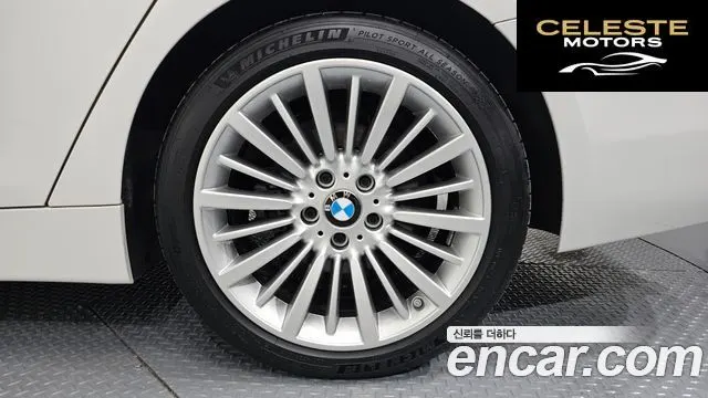 BMW Série 4 (F32) 420i Luxury Gran Coupé 2018 — photo 5 sur 20