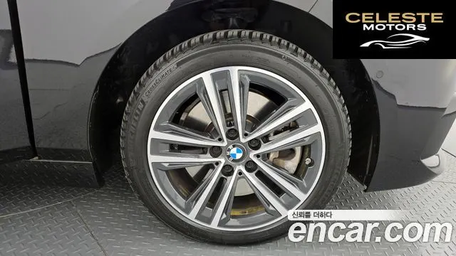 BMW Série 2 Gran Coupé (F44) 220i Sport 2023 — photo 5 sur 20