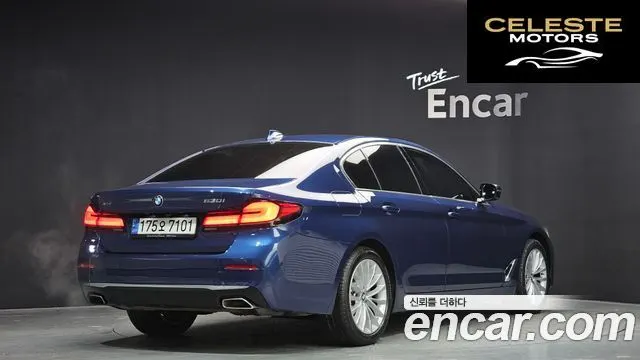 BMW Série 5 (G30) 530i xDrive Luxury 2021 — photo 2 sur 20
