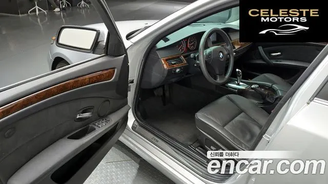 BMW Série 5 (E60) 528i Berline 2008 — photo 10 sur 20