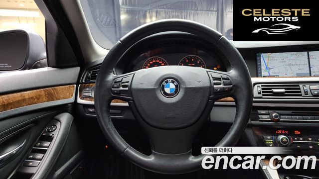 BMW Série 5 (F10) 523i 2010 — photo 13 sur 20