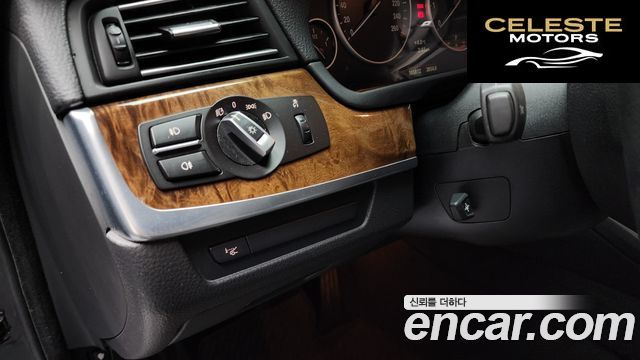 BMW Série 5 (F10) 523i 2010 — photo 18 sur 20