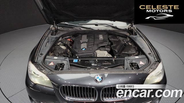 BMW Série 5 (F10) 523i 2010 — photo 6 sur 20