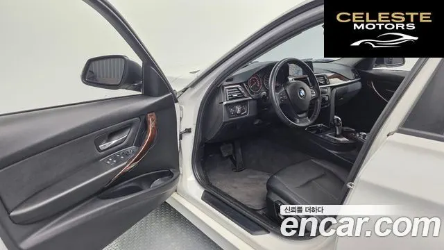 BMW Série 3 (F30) 320i 2013 — photo 10 sur 20