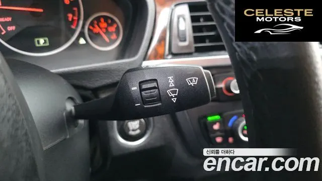BMW Série 3 (F30) 320i 2013 — photo 17 sur 20