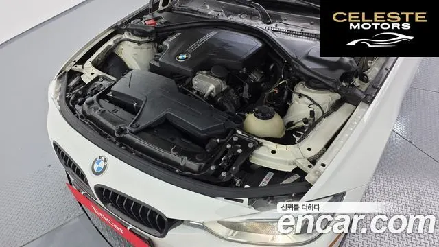 BMW Série 3 (F30) 320i 2013 — photo 6 sur 20