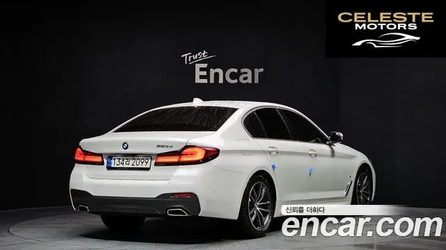BMW Série 5 (G30) 523d M Sport 2023 — photo 2 sur 20