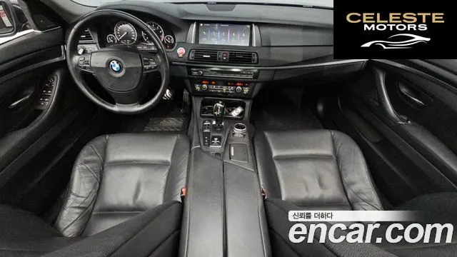 BMW Série 5 (F10) 528i 2012 — photo 7 sur 26