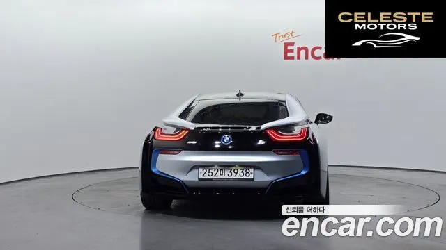 BMW i8 Coupé 2015 — photo 4 sur 20