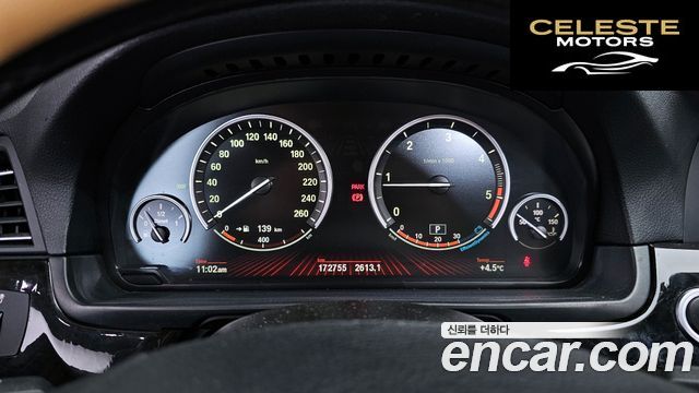 BMW Série 5 (F10) 520d 2011 — photo 8 sur 26