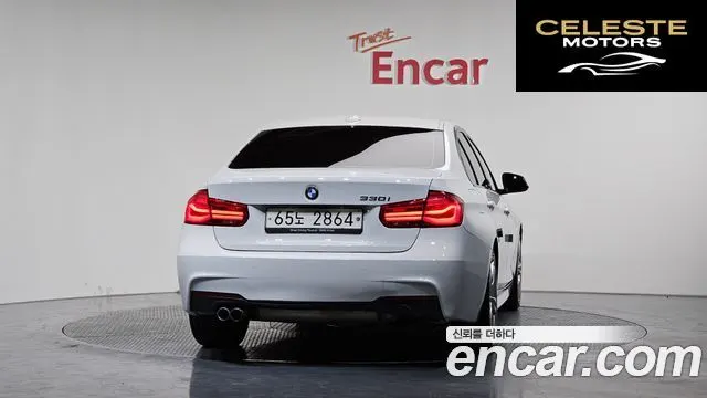 BMW Série 3 (F30) 330i M Sport 2017 — photo 4 sur 20