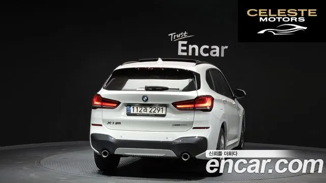 BMW X1 (F48) xDrive 20i M Sport 2021 — photo 4 sur 26