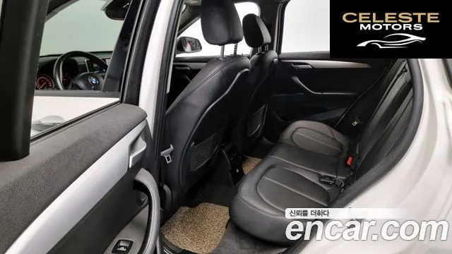 BMW X1 (F48) xDrive 18d 2017 — photo 12 sur 20