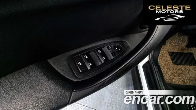 BMW X1 (F48) xDrive 18d 2017 — photo 16 sur 20