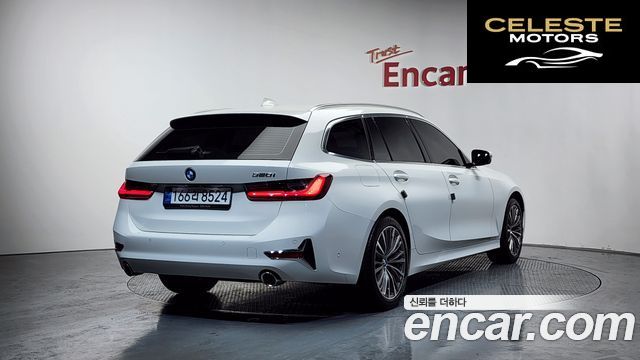 BMW Série 3 (G20) 320i Touring Luxury 2022 — photo 2 sur 20